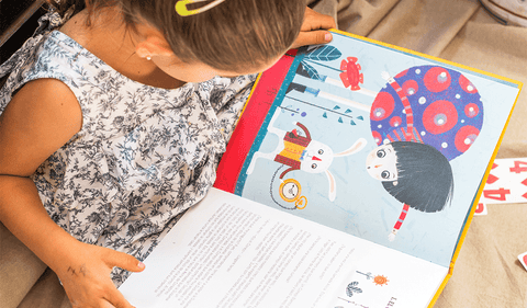 Amanuta en bibliotecas escolares de Chile (CRA)